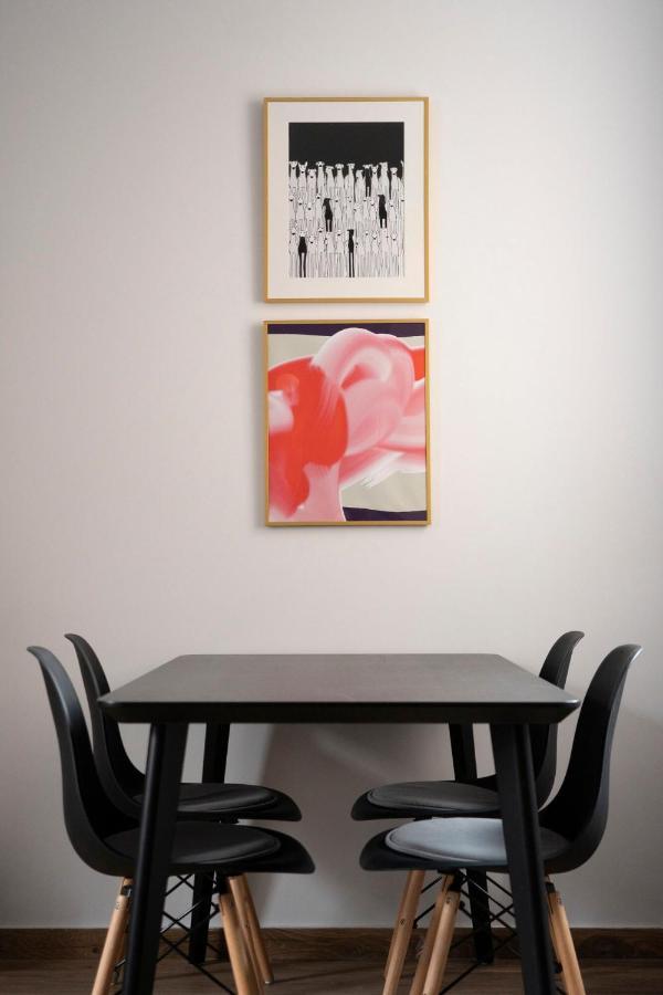 Hostgost Selected Suites - Botanical Garden Belgrade Luaran gambar